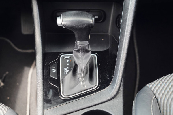 Kia Niro 1.6 GDi Hybrid ExecutiveLine / 132dkm NAP / Camera / Navi / Trekhaak / Climate / Cruise