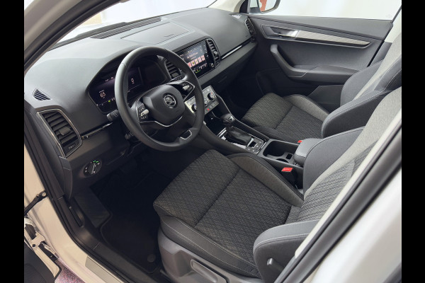 Škoda Karoq 1.5 TSI 150PK CARPLAY NAVI VIR.COCKPIT STOEL/STUUR VERW. ADAP.CRUISE ✅ Top Auto's 30 jaar VAG Specialist / Zowel PHEV / HEV / HYBRID als Type's Business / Edition / Sportline / Ultimate etc✅
