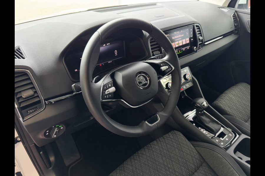 Škoda Karoq 1.5 TSI 150PK CARPLAY NAVI VIR.COCKPIT STOEL/STUUR VERW. ADAP.CRUISE ✅ Top Auto's 30 jaar VAG Specialist / Zowel PHEV / HEV / HYBRID als Type's Business / Edition / Sportline / Ultimate etc✅