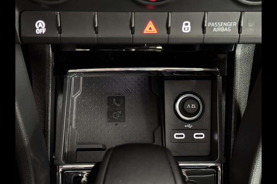 Škoda Karoq 1.5 TSI 150PK CARPLAY NAVI VIR.COCKPIT STOEL/STUUR VERW. ADAP.CRUISE ✅ Top Auto's 30 jaar VAG Specialist / Zowel PHEV / HEV / HYBRID als Type's Business / Edition / Sportline / Ultimate etc✅