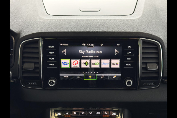 Škoda Karoq 1.5 TSI 150PK CARPLAY NAVI VIR.COCKPIT STOEL/STUUR VERW. ADAP.CRUISE ✅ Top Auto's 30 jaar VAG Specialist / Zowel PHEV / HEV / HYBRID als Type's Business / Edition / Sportline / Ultimate etc✅