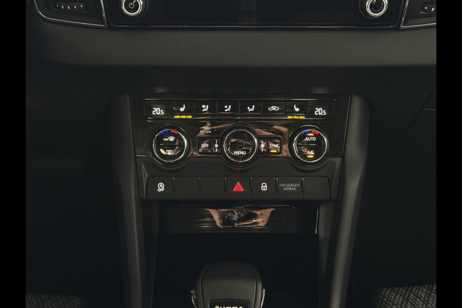 Škoda Karoq 1.5 TSI 150PK CARPLAY NAVI VIR.COCKPIT STOEL/STUUR VERW. ADAP.CRUISE ✅ Top Auto's 30 jaar VAG Specialist / Zowel PHEV / HEV / HYBRID als Type's Business / Edition / Sportline / Ultimate etc✅