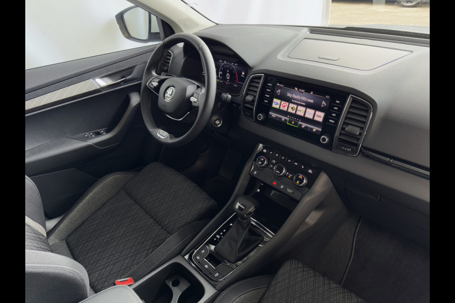 Škoda Karoq 1.5 TSI 150PK CARPLAY NAVI VIR.COCKPIT STOEL/STUUR VERW. ADAP.CRUISE ✅ Top Auto's 30 jaar VAG Specialist / Zowel PHEV / HEV / HYBRID als Type's Business / Edition / Sportline / Ultimate etc✅