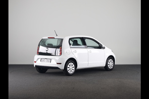 Volkswagen up! 1.0 65 pk | Navigatie via App | Parkeersensoren achter | Cruise control | Achteruitrijcamera | Airco |