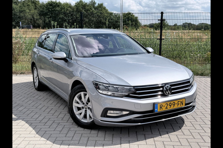 Volkswagen Passat Variant 1.5 TSI Business | Carplay | PDC | Camera |