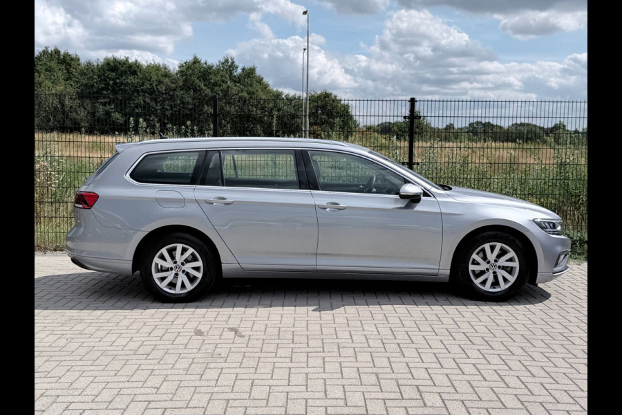 Volkswagen Passat Variant 1.5 TSI Business | Carplay | PDC | Camera |