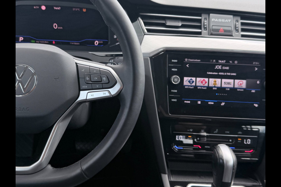 Volkswagen Passat Variant 1.5 TSI Business | Carplay | PDC | Camera |