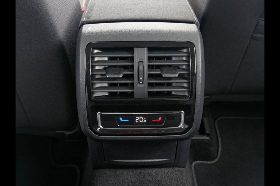 Volkswagen Passat Variant 1.5 TSI Business | Carplay | PDC | Camera |