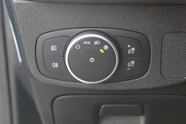 Ford Focus 1.0 EcoBoost Titanium Business , 125pk , Slects 65427km Climate control , Camera , Cruise control , Trekhaak , Luxe uitvoering Stoel,Stuur en Voorruitverwarming , Blind Spot ,