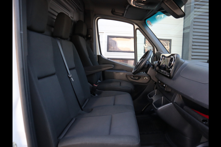 Mercedes-Benz Sprinter 317 CDI Automaat RDW L2H2 - Nieuw Model - LED - Mbux Groot - Camera