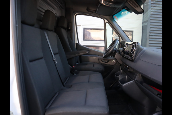 Mercedes-Benz Sprinter 317 CDI Automaat RDW L2H2 - Nieuw Model - LED - Mbux Groot - Camera