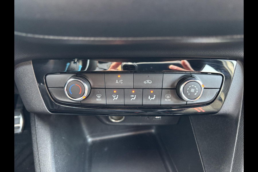 Opel Corsa 1.2 GS Line 102 PK | 5 deurs | Zwarte velgen | LED Koplampen | Airco | Cruise control | Apple Carplay | Android Auto