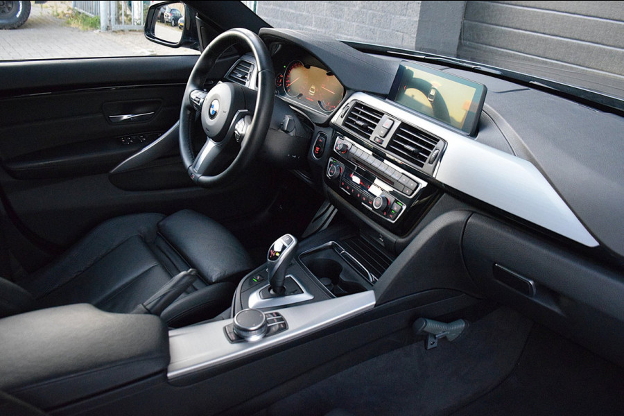 BMW 4 Serie Gran Coupé 420i High Executive Edition*M-Pakket*Dak*2e eig*2020*NL-Auto*