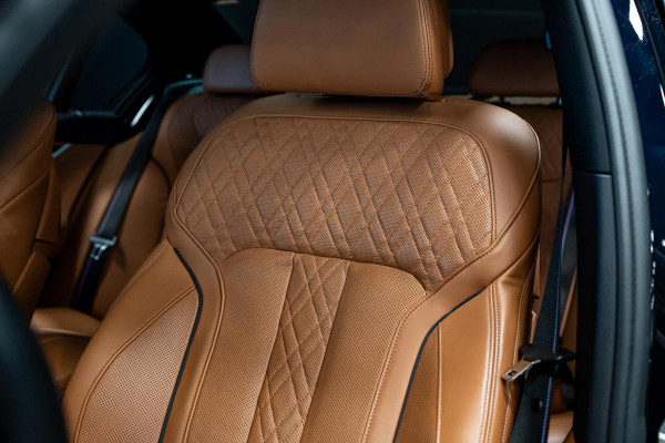 BMW 7 Serie 750i xDrive High Executive *M-Sport / Harman-Kardon / Stoelmassage + ventilatie / HUD / Surround-view*