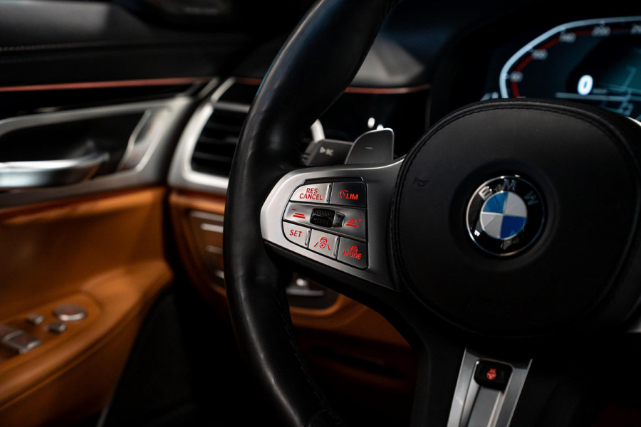 BMW 7 Serie 750i xDrive High Executive *M-Sport / Harman-Kardon / Stoelmassage + ventilatie / HUD / Surround-view*