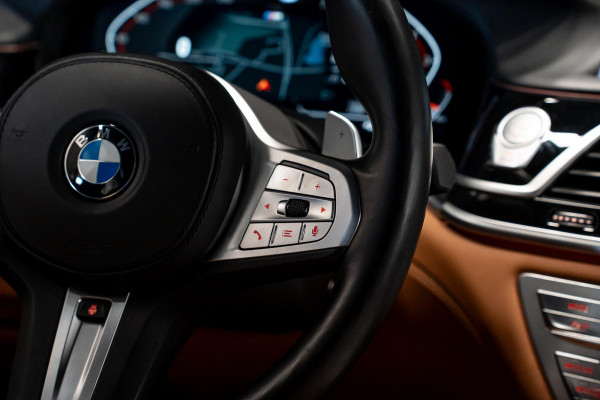 BMW 7 Serie 750i xDrive High Executive *M-Sport / Harman-Kardon / Stoelmassage + ventilatie / HUD / Surround-view*