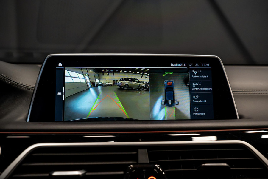 BMW 7 Serie 750i xDrive High Executive *M-Sport / Harman-Kardon / Stoelmassage + ventilatie / HUD / Surround-view*