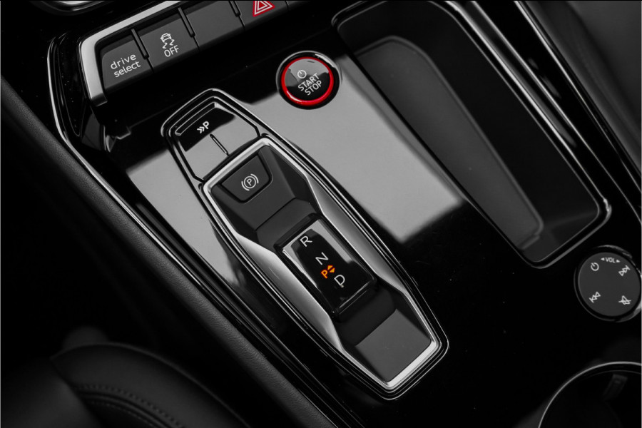 Audi e-tron GT 93 kWh Pano Luchtvering Zwart Optiek 21"