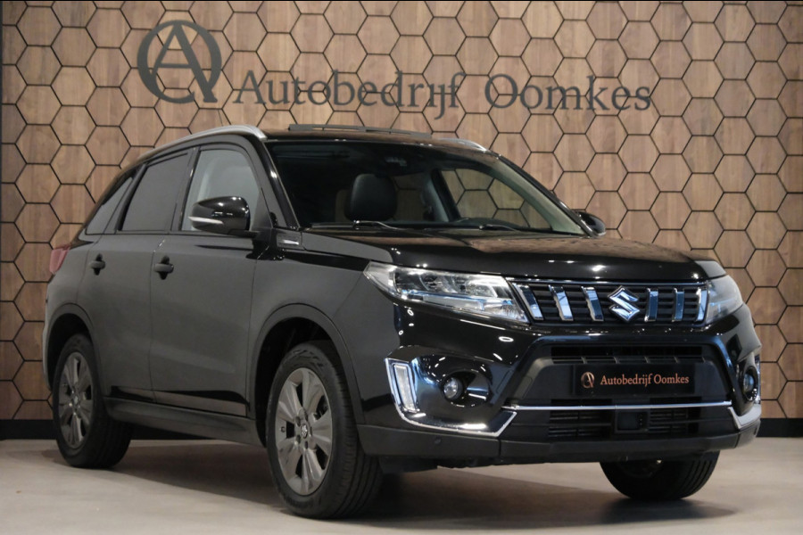 Suzuki Vitara 1.4 Boosterjet Style Smart Hybrid AllGrip *PANORAMADAK* 83.599km Camera/Navi/4 Z.G.A.N banden