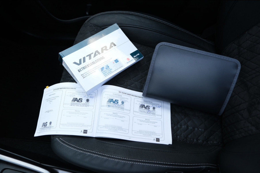 Suzuki Vitara 1.4 Boosterjet Style Smart Hybrid AllGrip *PANORAMADAK* 83.599km Camera/Navi/4 Z.G.A.N banden