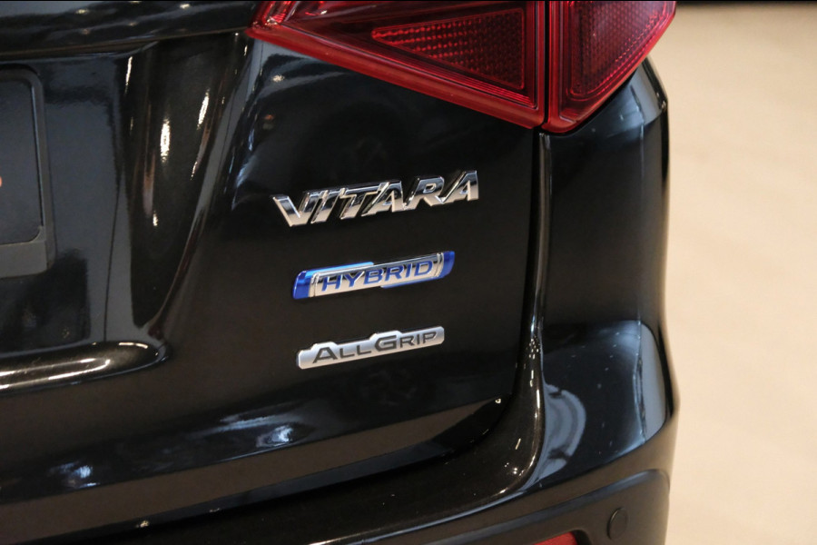 Suzuki Vitara 1.4 Boosterjet Style Smart Hybrid AllGrip *PANORAMADAK* 83.599km Camera/Navi/4 Z.G.A.N banden