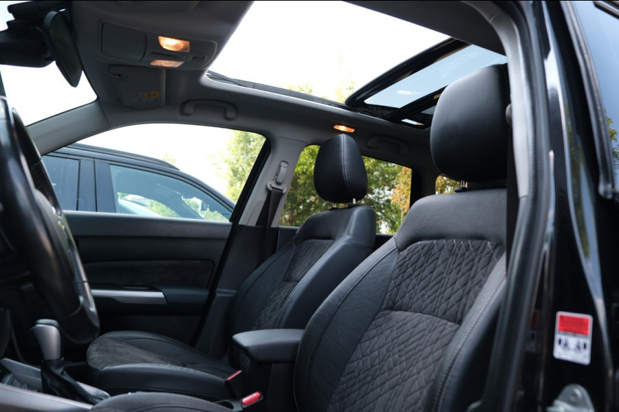 Suzuki Vitara 1.4 Boosterjet Style Smart Hybrid AllGrip *PANORAMADAK* 83.599km Camera/Navi/4 Z.G.A.N banden