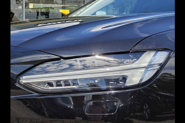 Volvo V90 191PK T4 Momentum | BLIS | Carplay | ACC | PDC V+A | Camera Achter | Voorstoelen Verwarmd | Trekhaak |