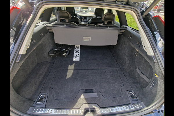 Volvo V90 191PK T4 Momentum | BLIS | Carplay | ACC | PDC V+A | Camera Achter | Voorstoelen Verwarmd | Trekhaak |