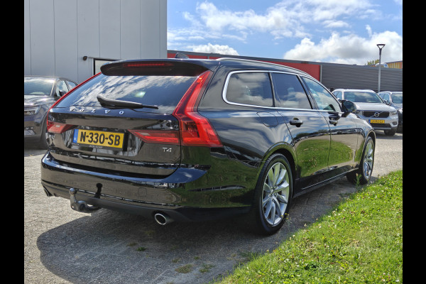 Volvo V90 191PK T4 Momentum | BLIS | Carplay | ACC | PDC V+A | Camera Achter | Voorstoelen Verwarmd | Trekhaak |