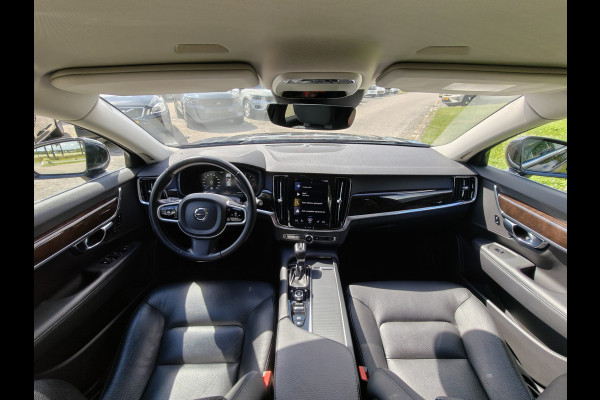 Volvo V90 191PK T4 Momentum | BLIS | Carplay | ACC | PDC V+A | Camera Achter | Voorstoelen Verwarmd | Trekhaak |