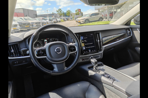 Volvo V90 191PK T4 Momentum | BLIS | Carplay | ACC | PDC V+A | Camera Achter | Voorstoelen Verwarmd | Trekhaak |