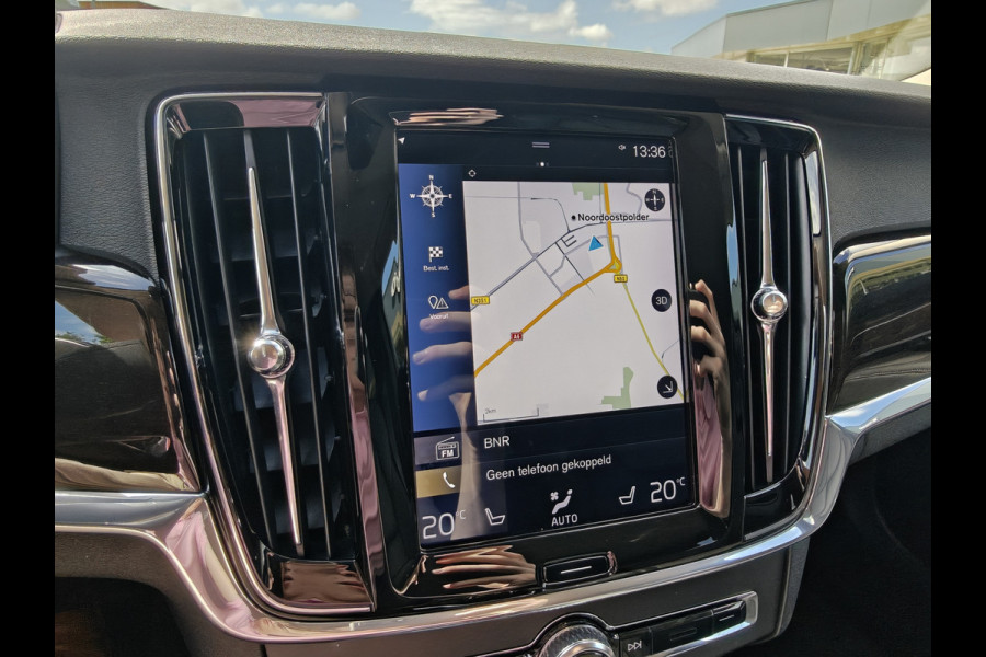 Volvo V90 191PK T4 Momentum | BLIS | Carplay | ACC | PDC V+A | Camera Achter | Voorstoelen Verwarmd | Trekhaak |