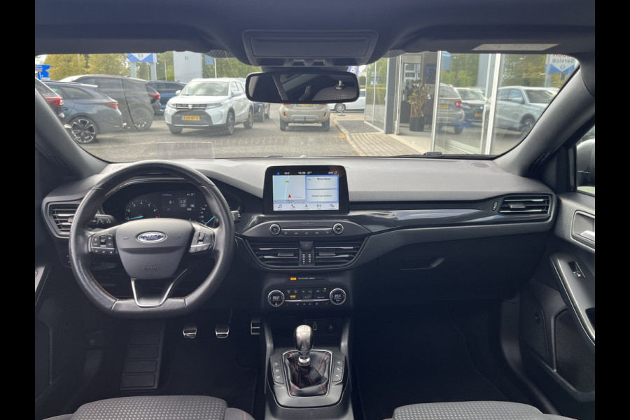 Ford Focus 5 Drs. 1.0 EcoBoost ST Line Business | Panoramadak | Dodehoek | Camera | B&O | Adapt. Cruise | HUD | etc. etc.