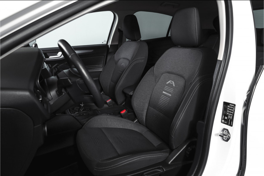 Ford Focus 1.0 EcoBoost 125 PK Active Business | Cruise | Winterpakket | PDC | NAV + App. Connect | Airco | Afn. Trekhaak | LM 17" |