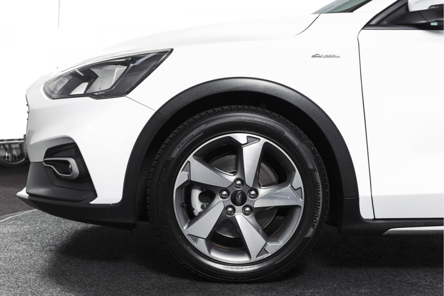 Ford Focus 1.0 EcoBoost 125 PK Active Business | Cruise | Winterpakket | PDC | NAV + App. Connect | Airco | Afn. Trekhaak | LM 17" |