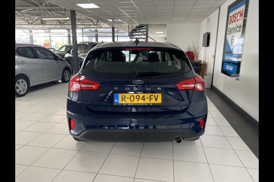 Ford Focus 1.0 EcoBoost Trend Edition Business Navigatie  / Carplay /Led verlichting /airco