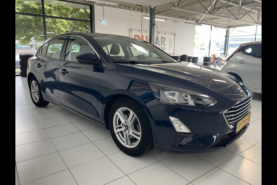 Ford Focus 1.0 EcoBoost Trend Edition Business Navigatie  / Carplay /Led verlichting /airco