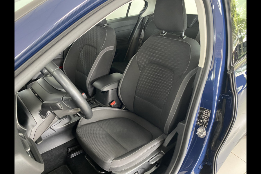 Ford Focus 1.0 EcoBoost Trend Edition Business Navigatie  / Carplay /Led verlichting /airco