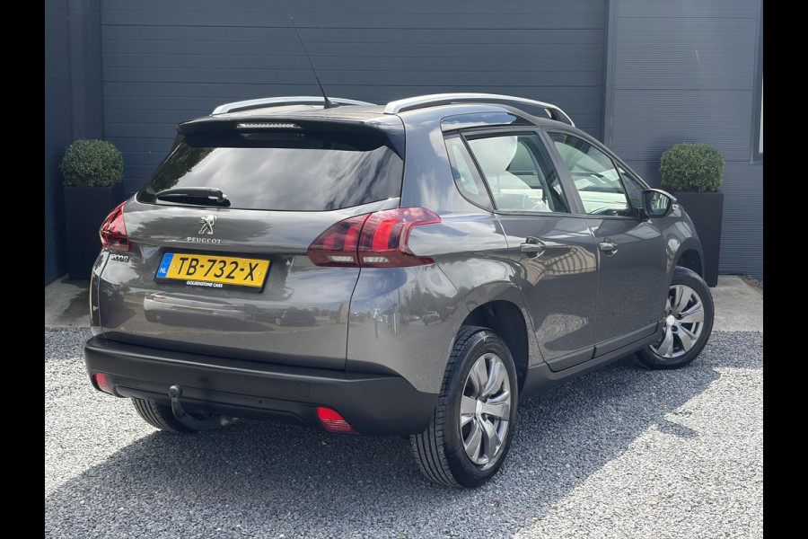Peugeot 2008 1.2 PureTech Blue Lion D-riem vv in 2024 l Pano l Navi l 110pk l Trekhaak l Carplay l Airco l Cruise l Pdc l Recent beurt gehad l N.A.P l Apk tot 01-2027