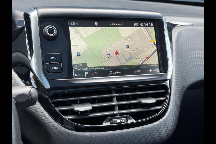 Peugeot 2008 1.2 PureTech Blue Lion D-riem vv in 2024 l Pano l Navi l 110pk l Trekhaak l Carplay l Airco l Cruise l Pdc l Recent beurt gehad l N.A.P l Apk tot 01-2027