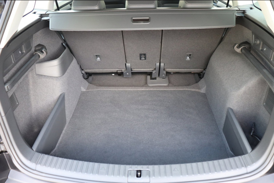 Škoda Kodiaq 1.5 TSI Business Ed.org.NL schuifdak camera