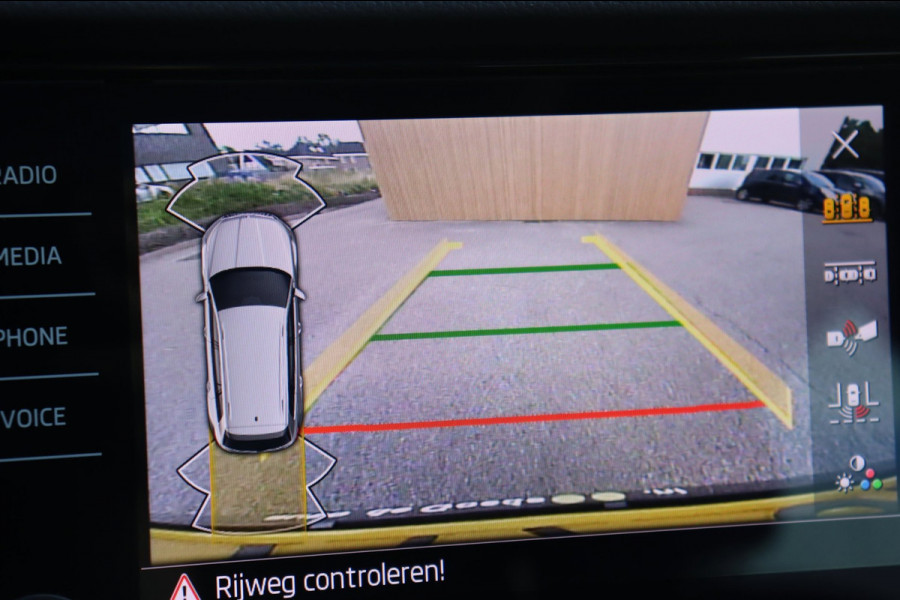 Škoda Kodiaq 1.5 TSI Business Ed.org.NL schuifdak camera