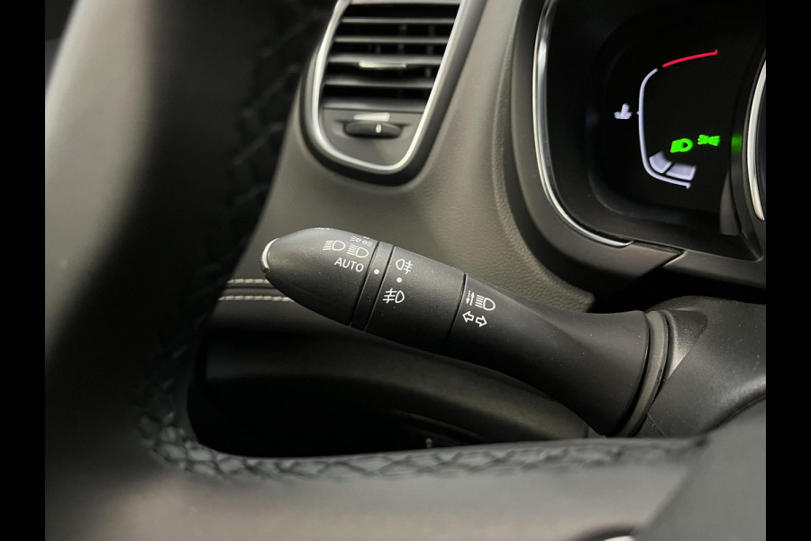 Renault Grand Scénic 1.3 TCe Techno 7p. Navigatie Cruise Control  Full LED  Privacy Glass  20" LM Velgen  PDC + Camera  Half Leder  Virtual  Cockpit Airco
