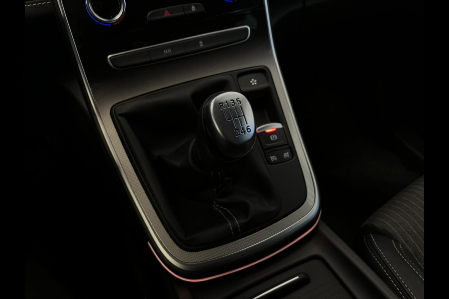 Renault Grand Scénic 1.3 TCe Techno 7p. Navigatie Cruise Control  Full LED  Privacy Glass  20" LM Velgen  PDC + Camera  Half Leder  Virtual  Cockpit Airco