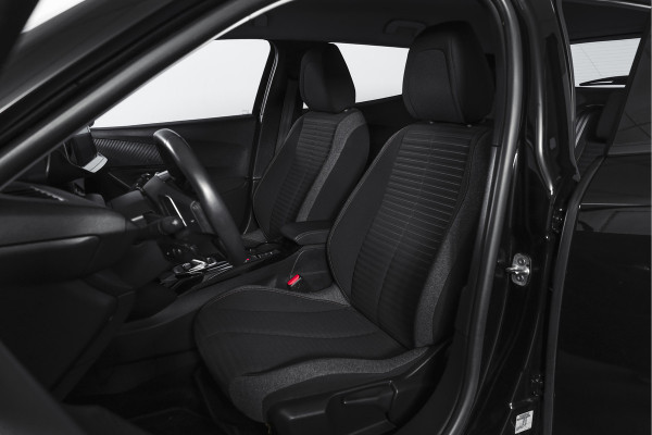 Peugeot 2008 1.2 PureTech 130 PK Active Pack - Automaat | Trekhaak | Cruise | Stoelverw. | PDC | Camera | App. Connect | LM 16" |