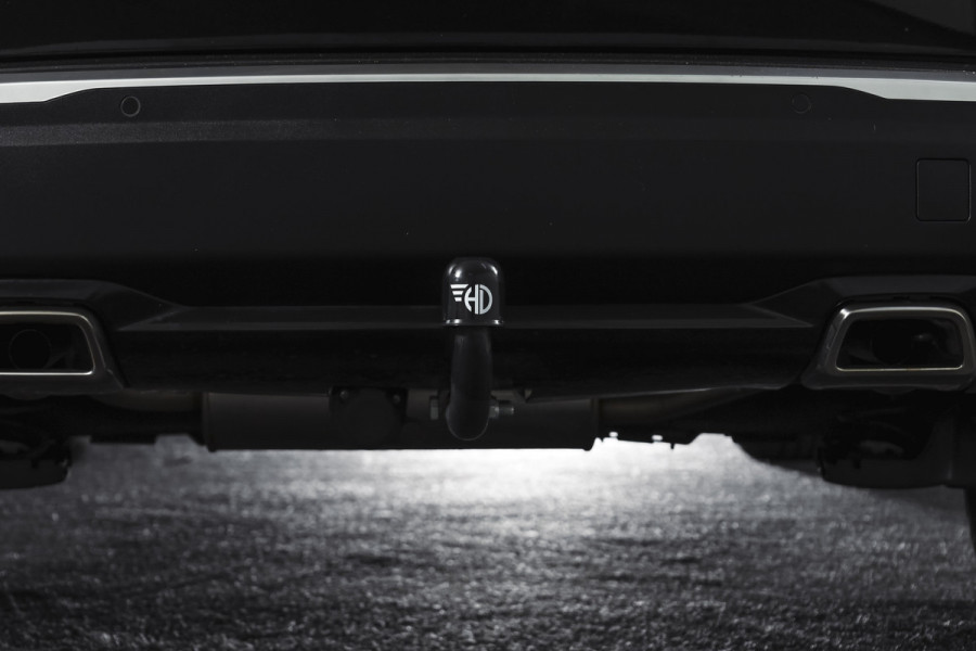 Peugeot 2008 1.2 PureTech 130 PK Active Pack - Automaat | Trekhaak | Cruise | Stoelverw. | PDC | Camera | App. Connect | LM 16" |