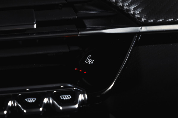 Peugeot 2008 1.2 PureTech 130 PK Active Pack - Automaat | Trekhaak | Cruise | Stoelverw. | PDC | Camera | App. Connect | LM 16" |