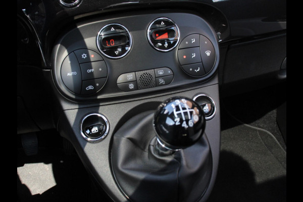 Fiat 500 1.0 Hybrid Dolcevita Panoramadak Navigatie Apple Carplay Android Auto Cruise control Climate Control Lichtmetalen Velgen