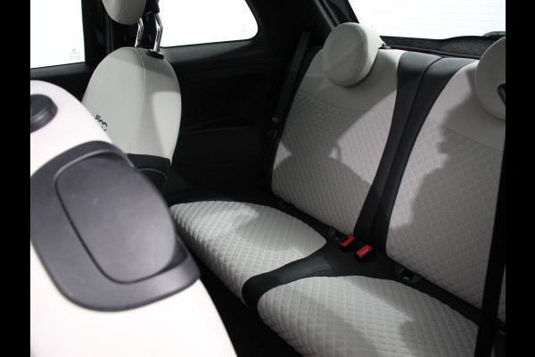 Fiat 500 1.0 Hybrid Dolcevita Panoramadak Navigatie Apple Carplay Android Auto Cruise control Climate Control Lichtmetalen Velgen