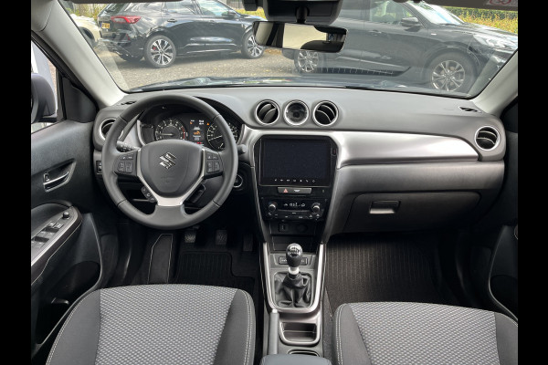 Suzuki Vitara 1.4 Boosterjet Smart Hybrid Select | €2.000,- + DEMO voordeel | Uit voorraad leverbaar | 3982 | Adapt. Cruise | Camera | Dodehoek | Rijstrook | Stoelverwarming | etc. etc.